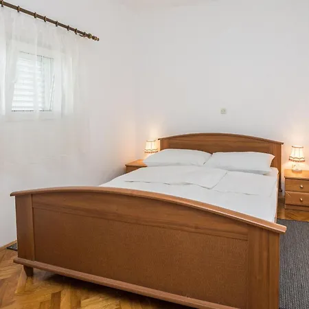 Napros 3 By Interhome